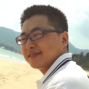 曹操送给荀彧一个空盒子,荀彧就自杀了,不自杀