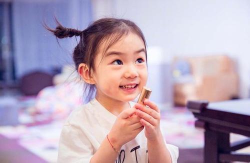 34岁戚薇再接3部职场剧,被吐槽职场精英人设,