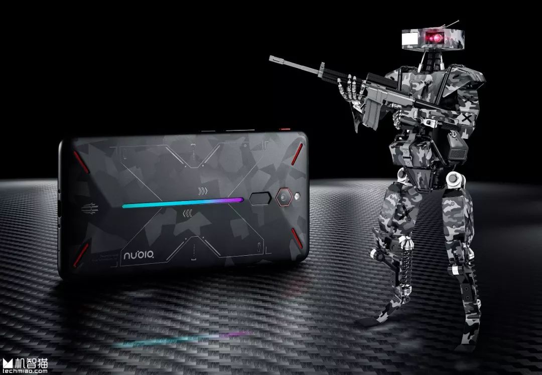 努比亚红魔战地迷彩版体验:玩个手游要这么酷