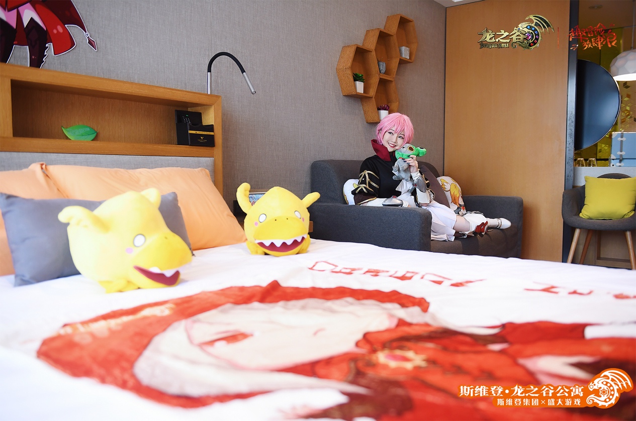 30、盛大游戏合作/精修图/斯维登－龙之谷主题房图片/阿尔杰塔的房间－豪华大床房/主题房4.jpg