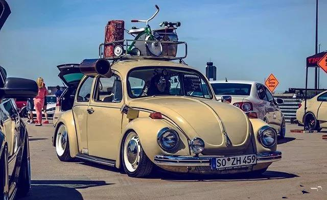 80����Ĵ��澭����ڼ׿ǳ�ͣ������ֽ����������Ҫ���泵����