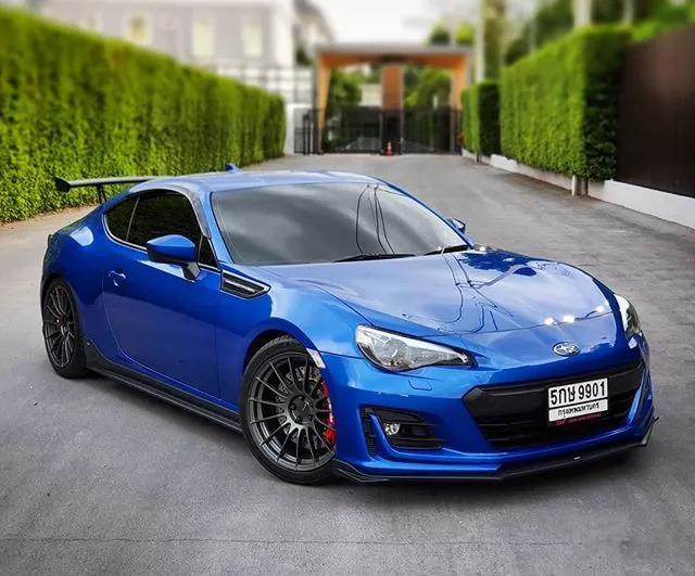 80����Ĵ��澭����ڼ׿ǳ�ͣ������ֽ����������Ҫ���泵����