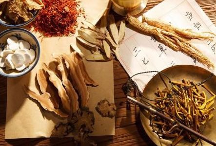 来听专家说中医治疗肿瘤有哪些优势？