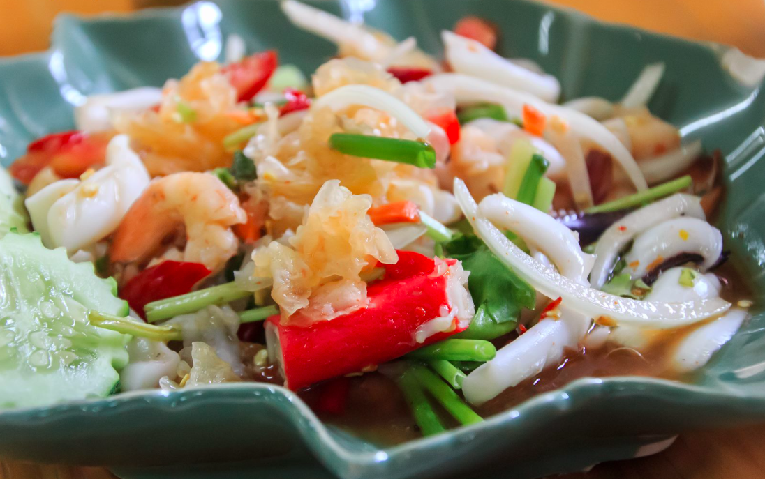 Macintosh HD:Users:ntwbee:Downloads:pr10:Redbull13.png