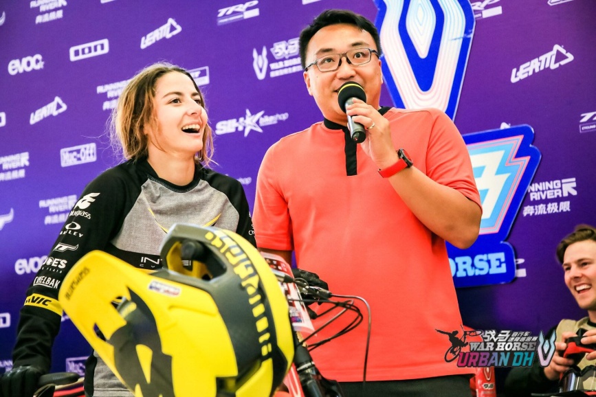 2efbf2d6e54c776480ff7733ce4dc40