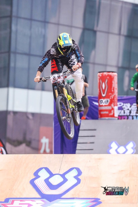 b9adee42fbaa9cfb81472cdea21f21a