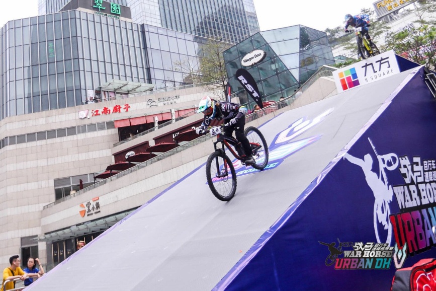 b8376d9a4daf75a024c0d46d02e3207