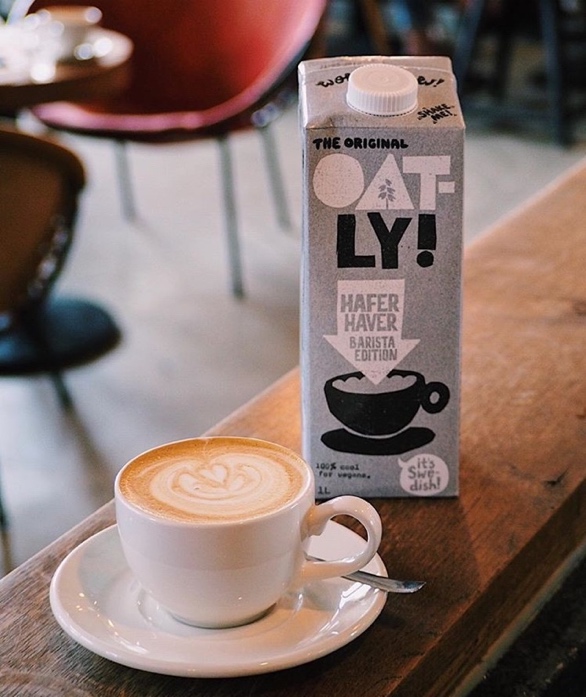 瑞典高端燕麦植物奶品牌OATLY亮相2018广州国际酒店用品及餐饮展览会