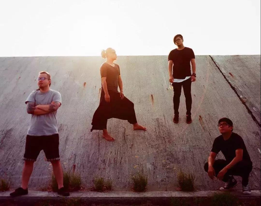 这是我们的音乐时代Vol.8:实体唱片消失,我也不