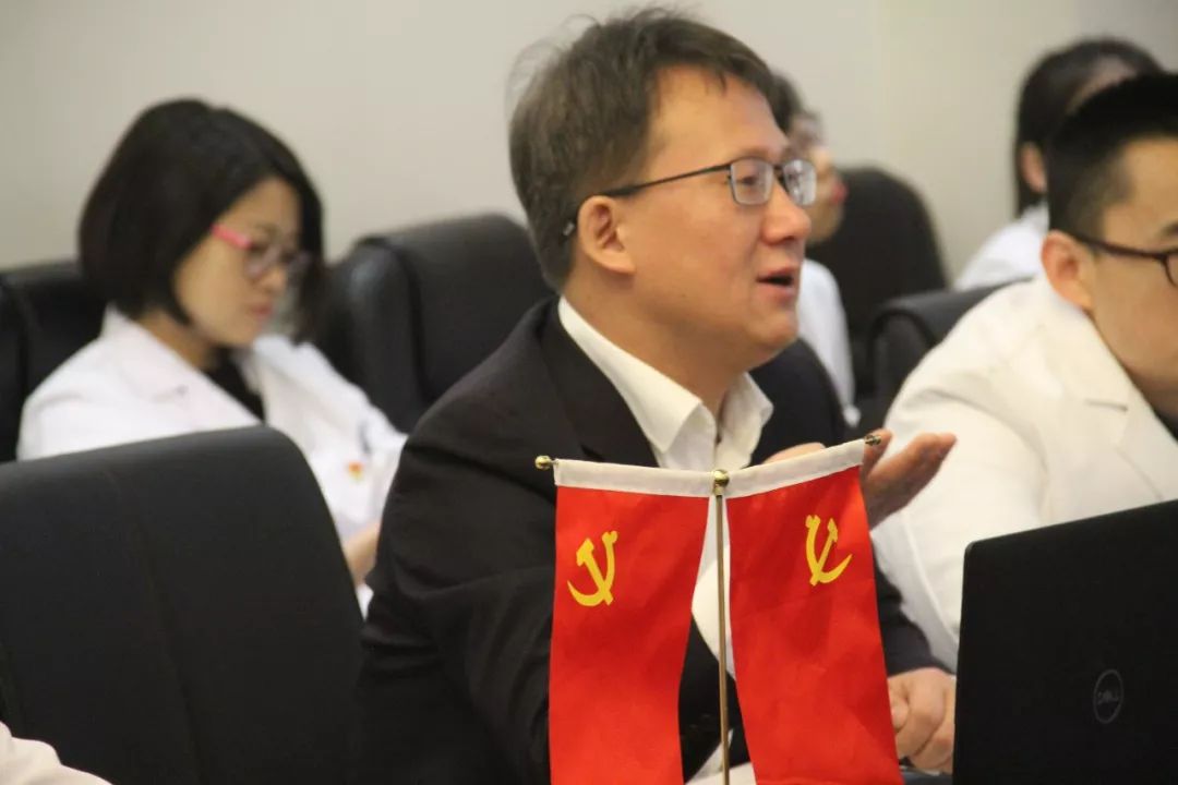 点击看原图