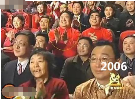 2019春晚观众席不见“笑脸哥”，原来他左腿患风湿病在家休养