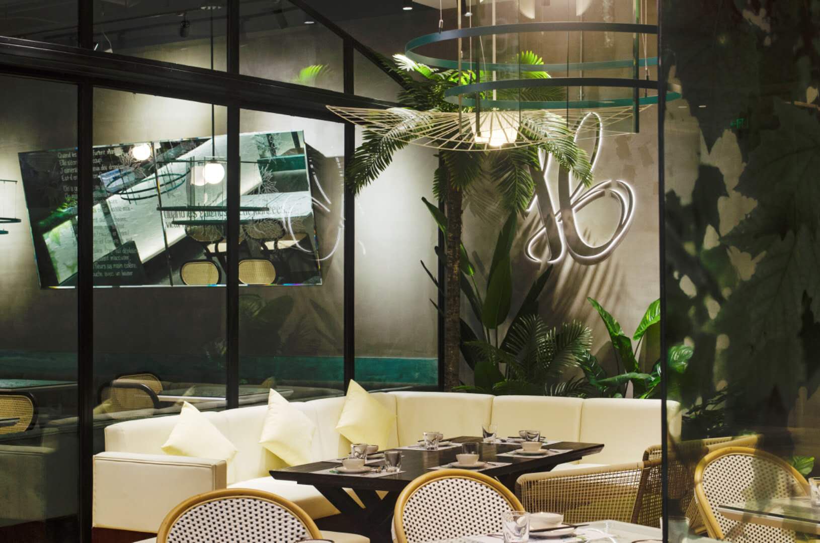 地道越南料理的正确打开方式，“越”吃越美味！