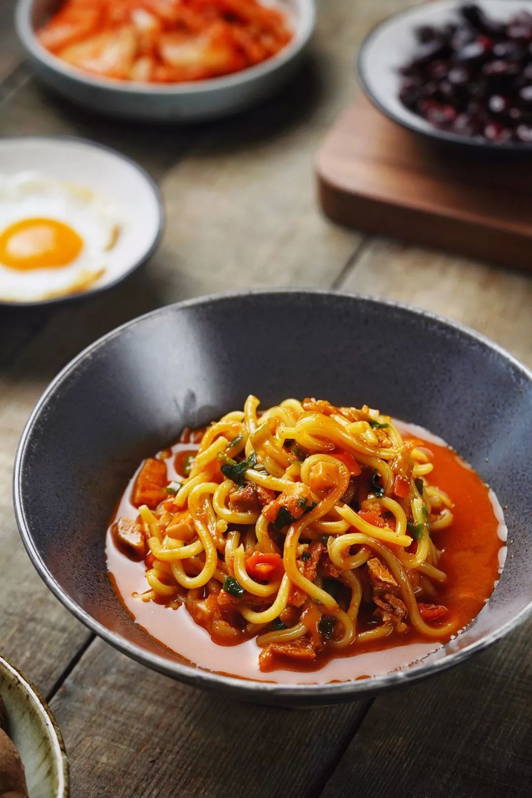 不知是谁，把夜宵设计得那么方便，逼我胖！