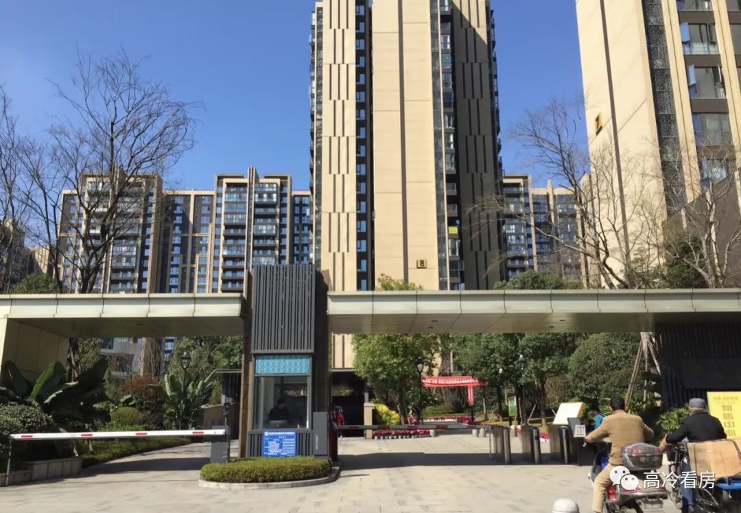 大源太坏了，刚需上车的机会就剩这滴滴点儿了