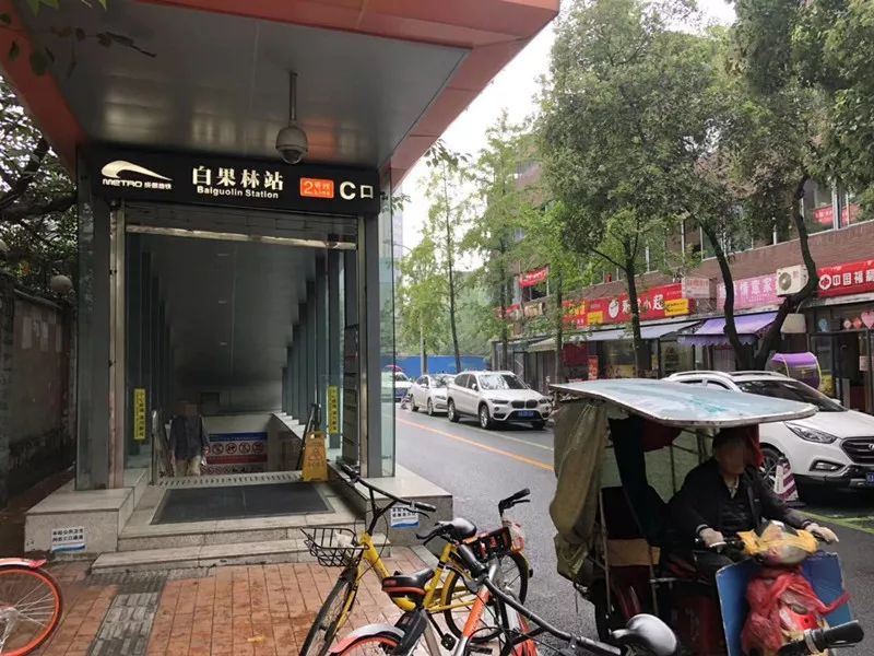 都说市区房源走俏，一环边这个盘为何开盘只售出40套？