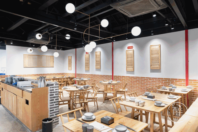 太古里旁边即将拆迁的老街，藏着一家爆炒川味