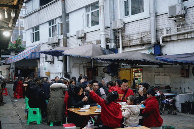 3天吃了25顿，这个一线美食城市比我想象中更好吃