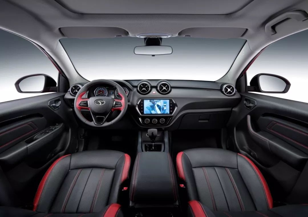 汽车头条 - 2019款东南DX3上市,预售价6.39万