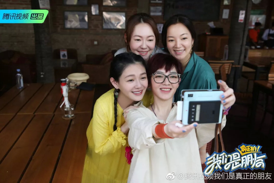 大小S合体，豆瓣9.0，台湾综艺人“北上”找对路了吗？