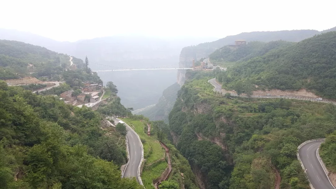 太行大峡谷|高空滑索+玻璃桥+摩天筒梯这么多刺激的项目你敢来挑战自己吗？