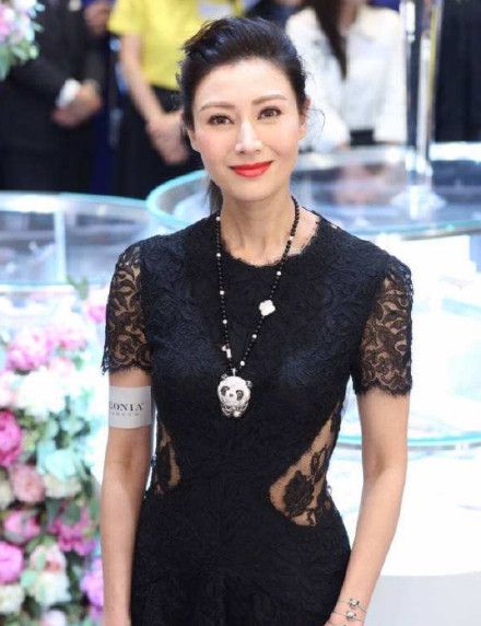 宋祖儿凭《九州》走红，跟她同名的女星，一位成天后一位退隐