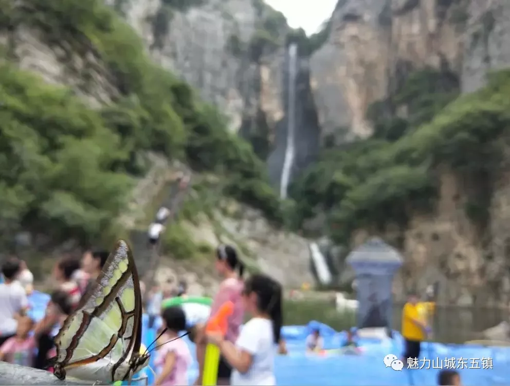 巩义市慈云寺泼水节狂欢盛夏来袭！一人买票全家游啦