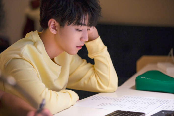 王俊凯《生长》：我一路披荆斩棘，只想成为你们的荣光