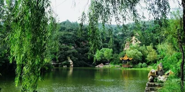 工作纪实（一）|一个导游员的一天 ----记浮戏山雪花洞导游员马丽
