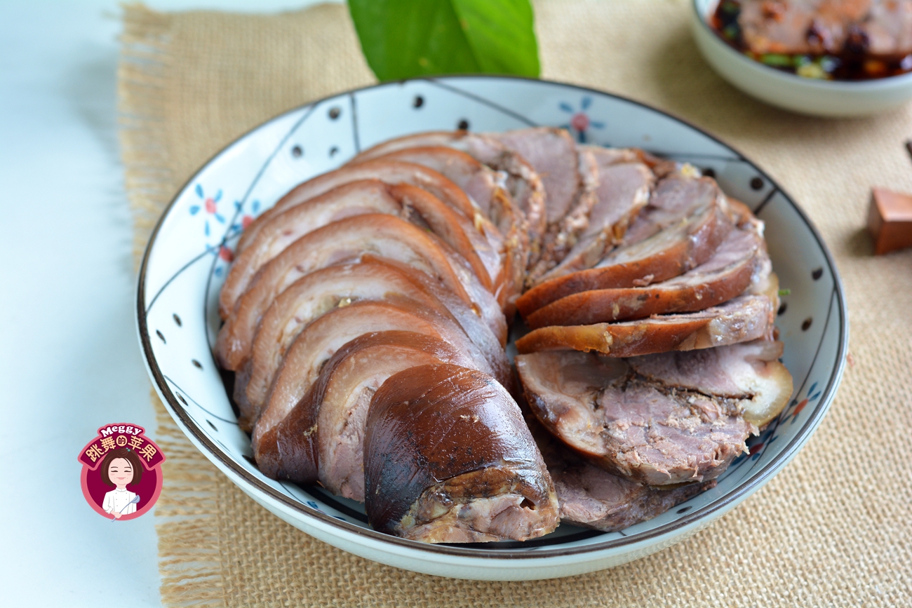 酱肘子 东坡肘子 红烧肘子摄影图__传统美食_餐饮美食_摄影图库_昵图网nipic.com