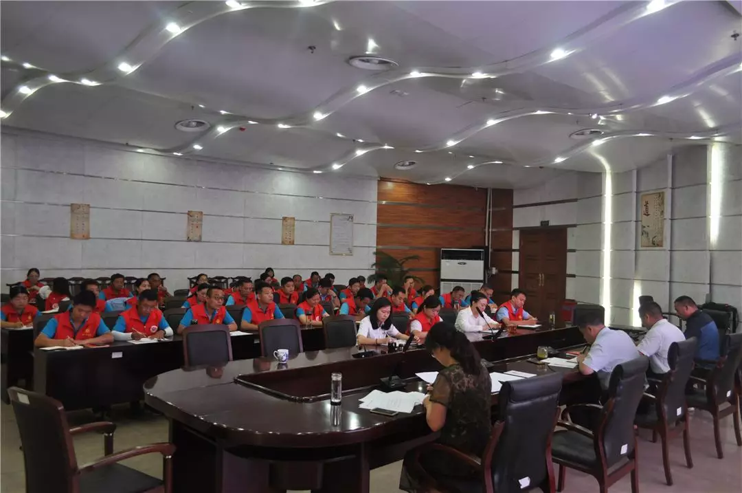 郑州绿博园开展集中学习《习近平致中国志愿服务联合会第二届会员代表大会的贺信》活动
