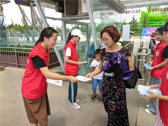 【习总书记贺信】习近平总书记致中国志愿服务联合会第二届会员代表大会的贺信指明方向、