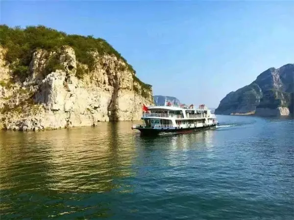 “八一”，黄河三峡送给军人的赞歌！