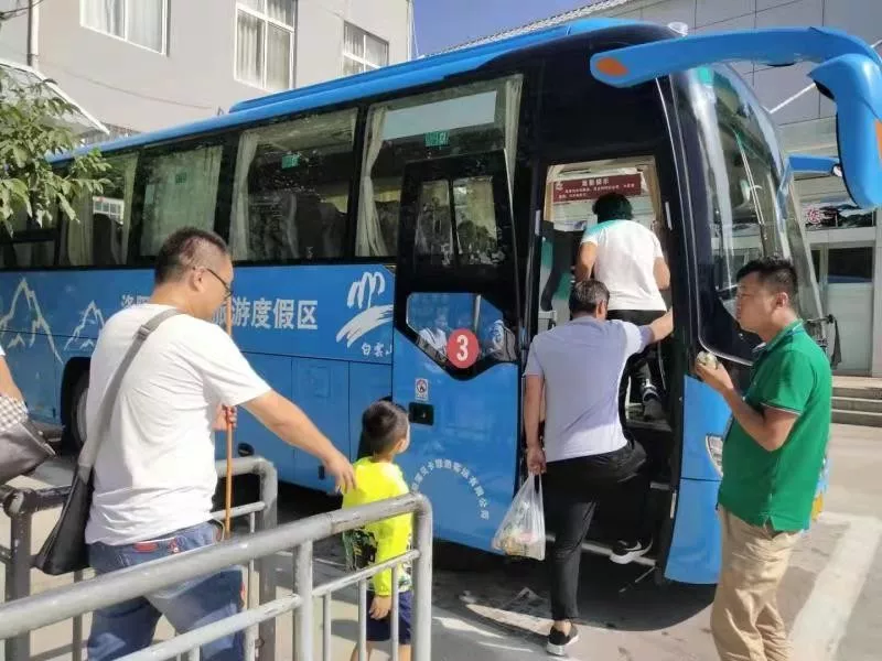 风景背后的风景——白云山人