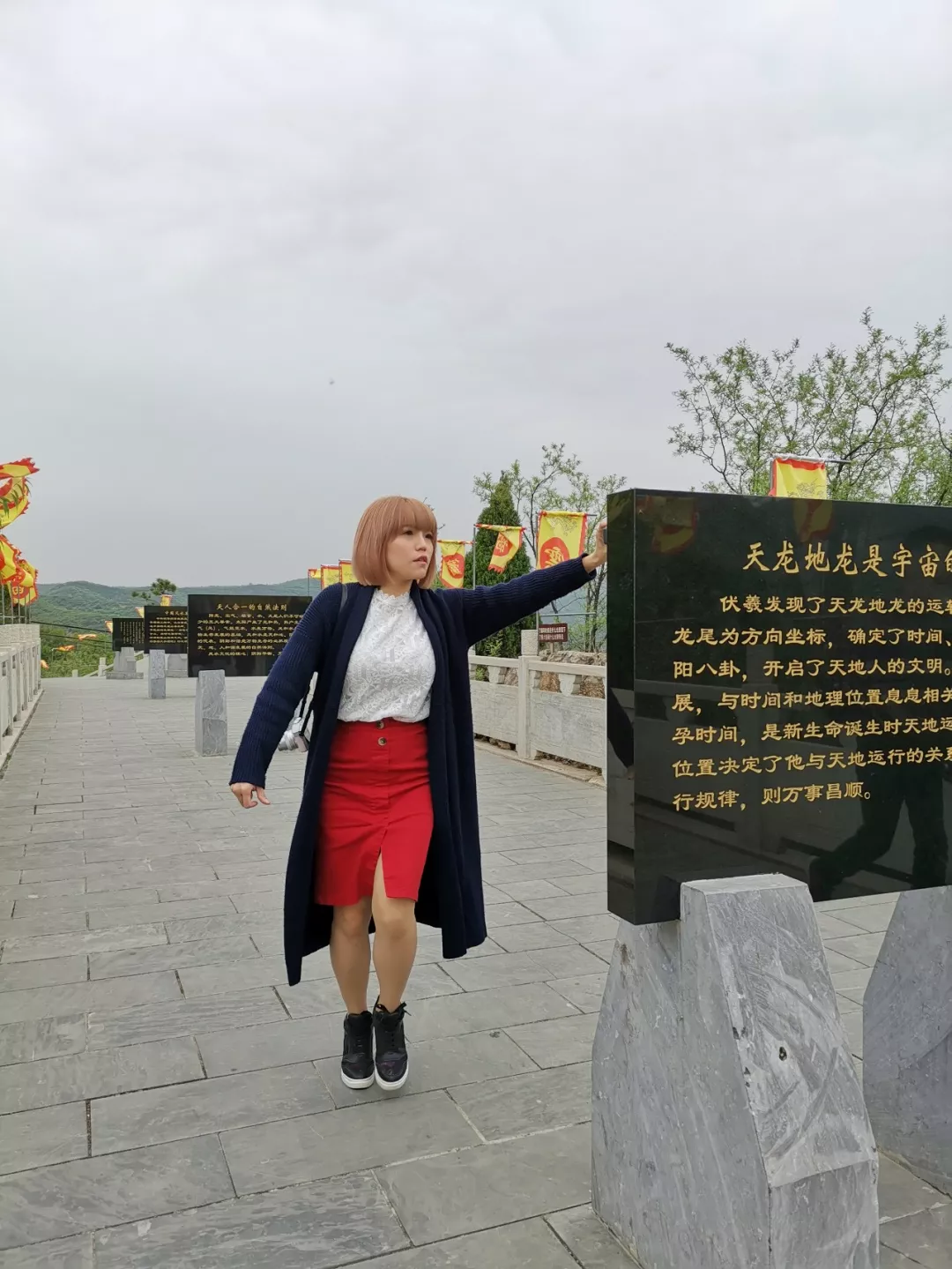 如果你想看秋水，请到这个地方来；如果你想看伊人，也请到这个地方来~