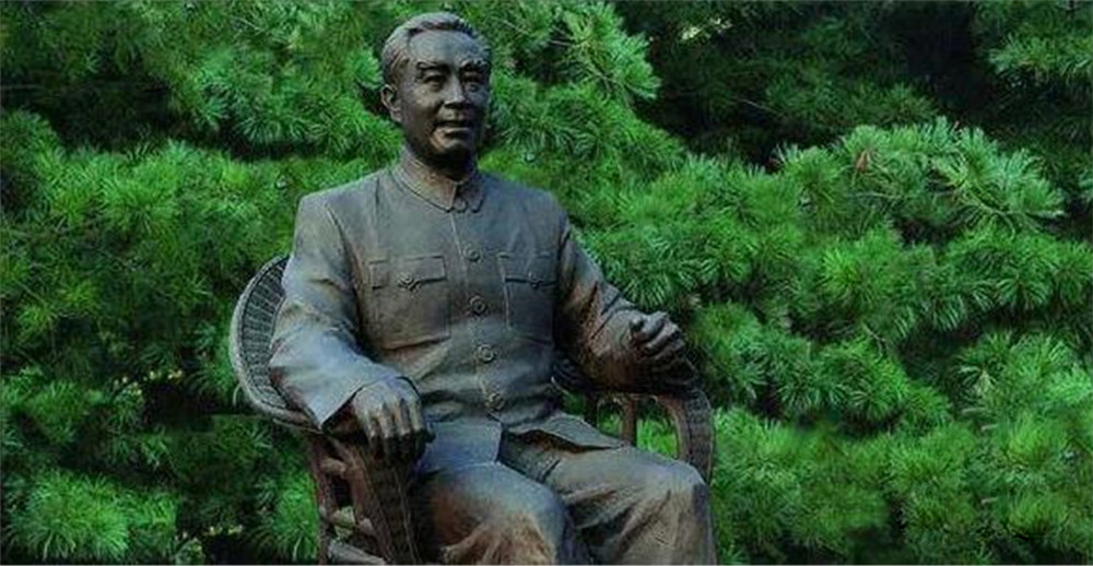 当代著名雕塑家、画家赵军安与他的艺术创作