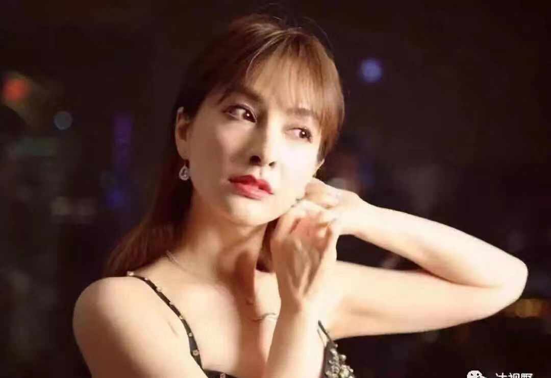 吴昕演技?网友哭了!她到底还有多少未解之谜?