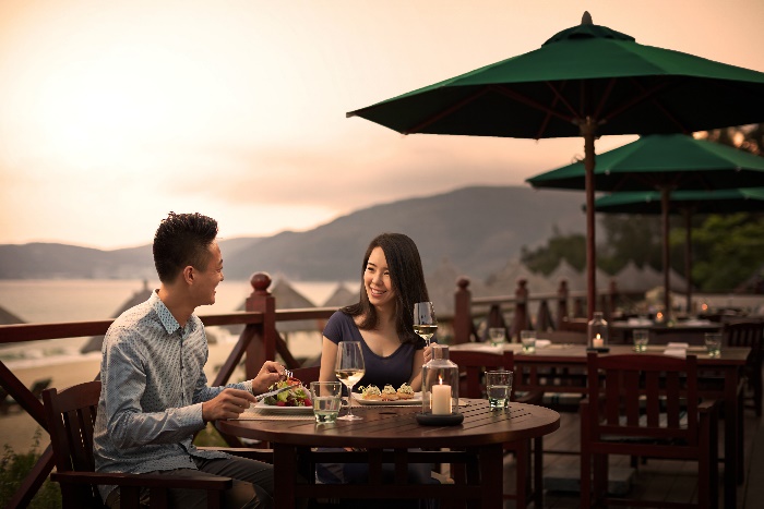 万豪国际香港酒店推出重磅餐饮礼遇，诚邀宾客欢度美味周末