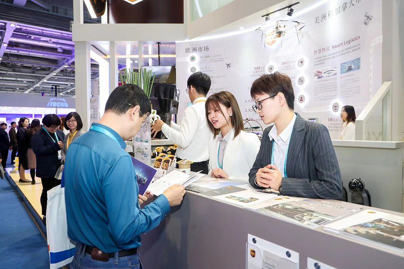UPS进博会展示未来畅想 科技驱动智慧物流落地中国