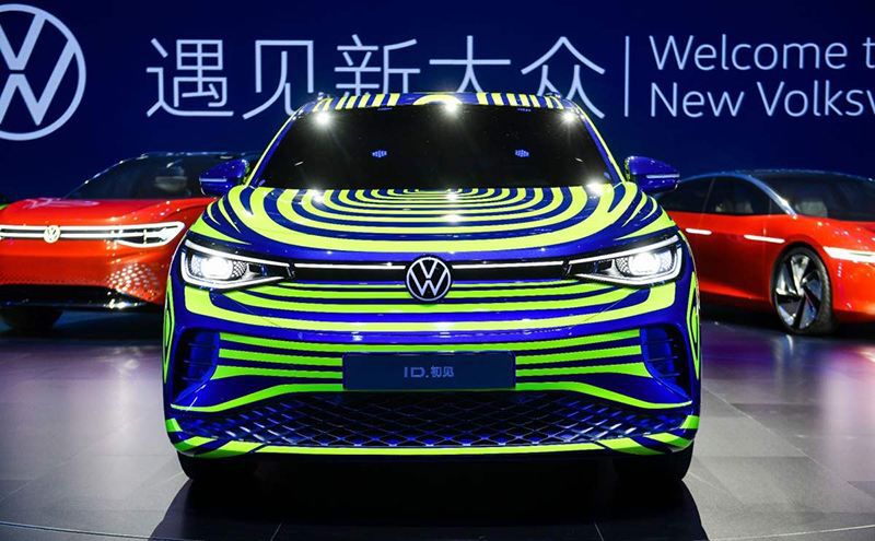 直击广州车展 | 上汽大众销量下滑、质量堪忧 入局新能源迟到了吗？
