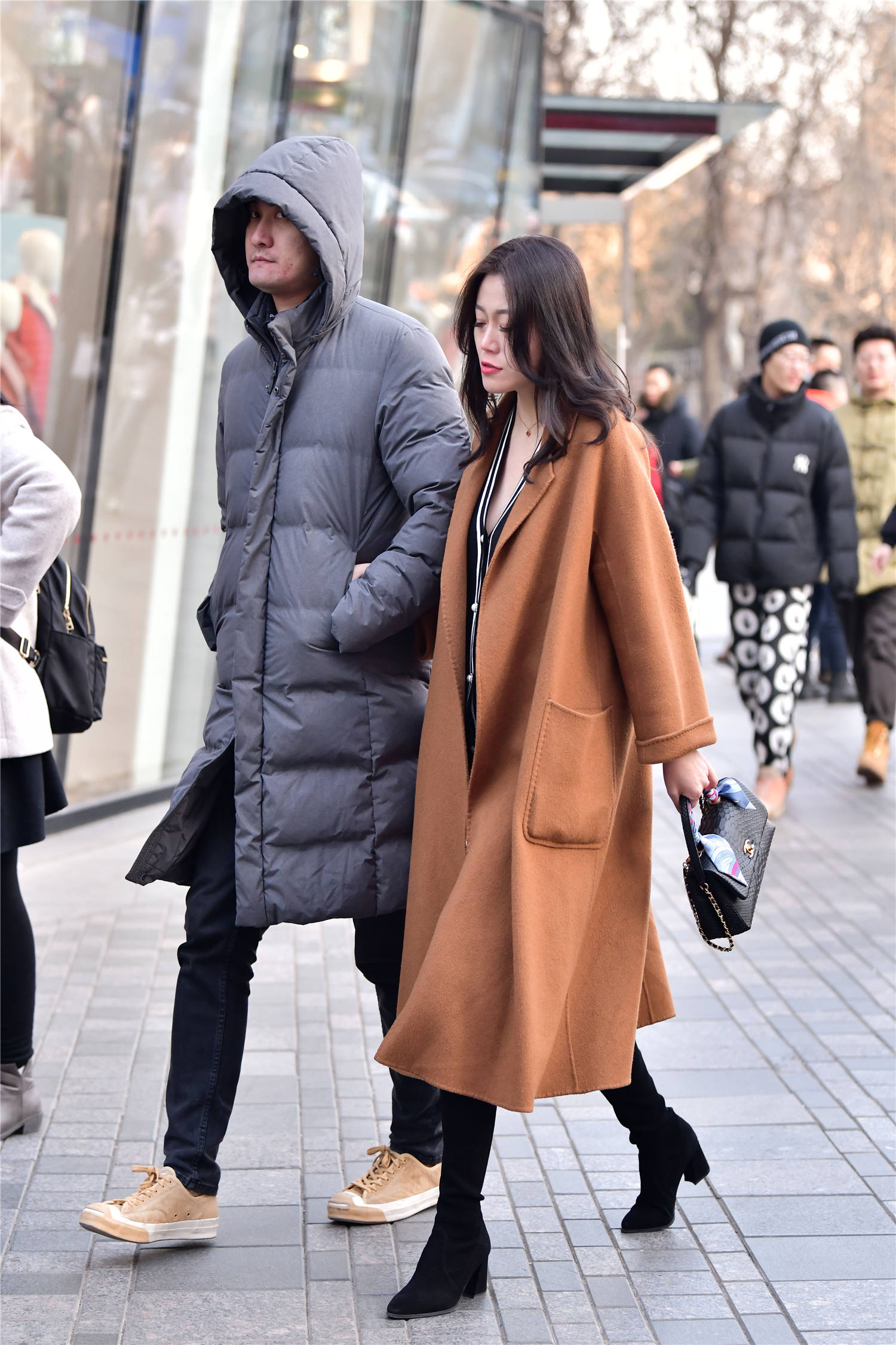 冬季的大衣，不是只有黑色，时尚街区都有哪些好看的大衣