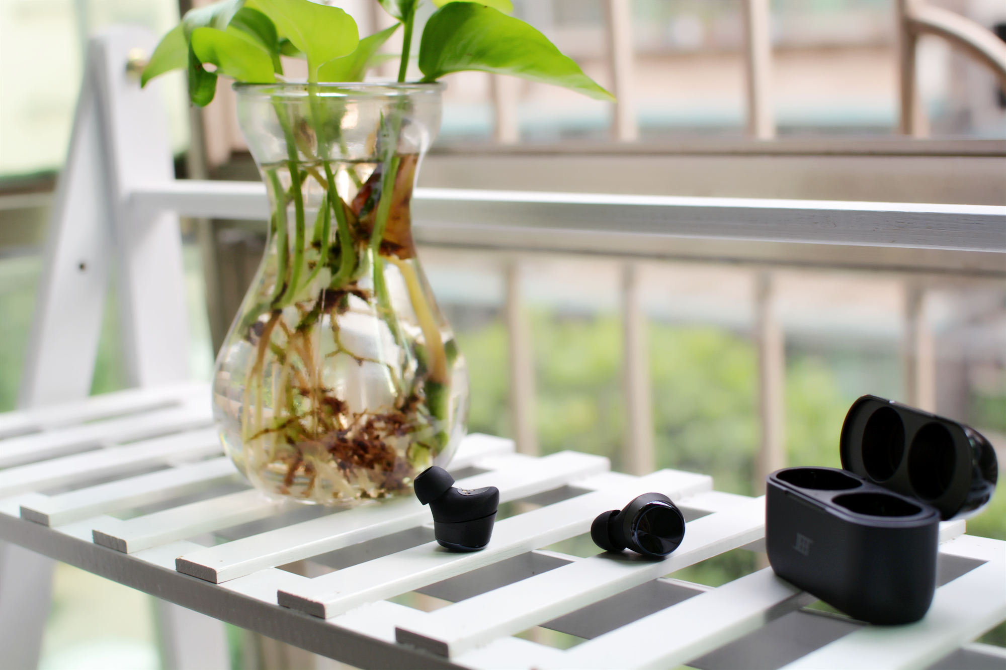 全频HIFI动铁单元，JEET Air Plus真无线蓝牙耳机带你玩转音乐