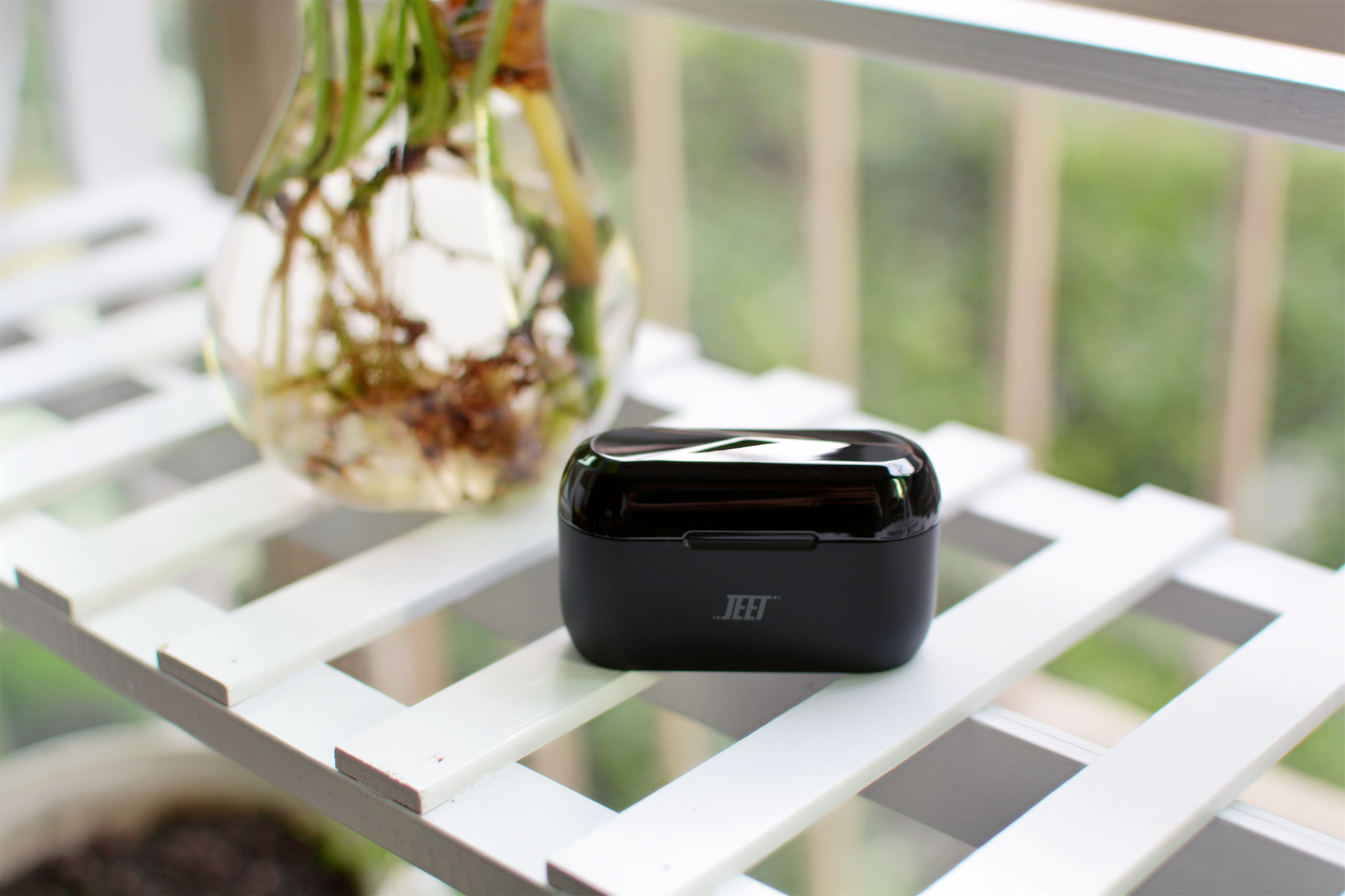 全频HIFI动铁单元，JEET Air Plus真无线蓝牙耳机带你玩转音乐