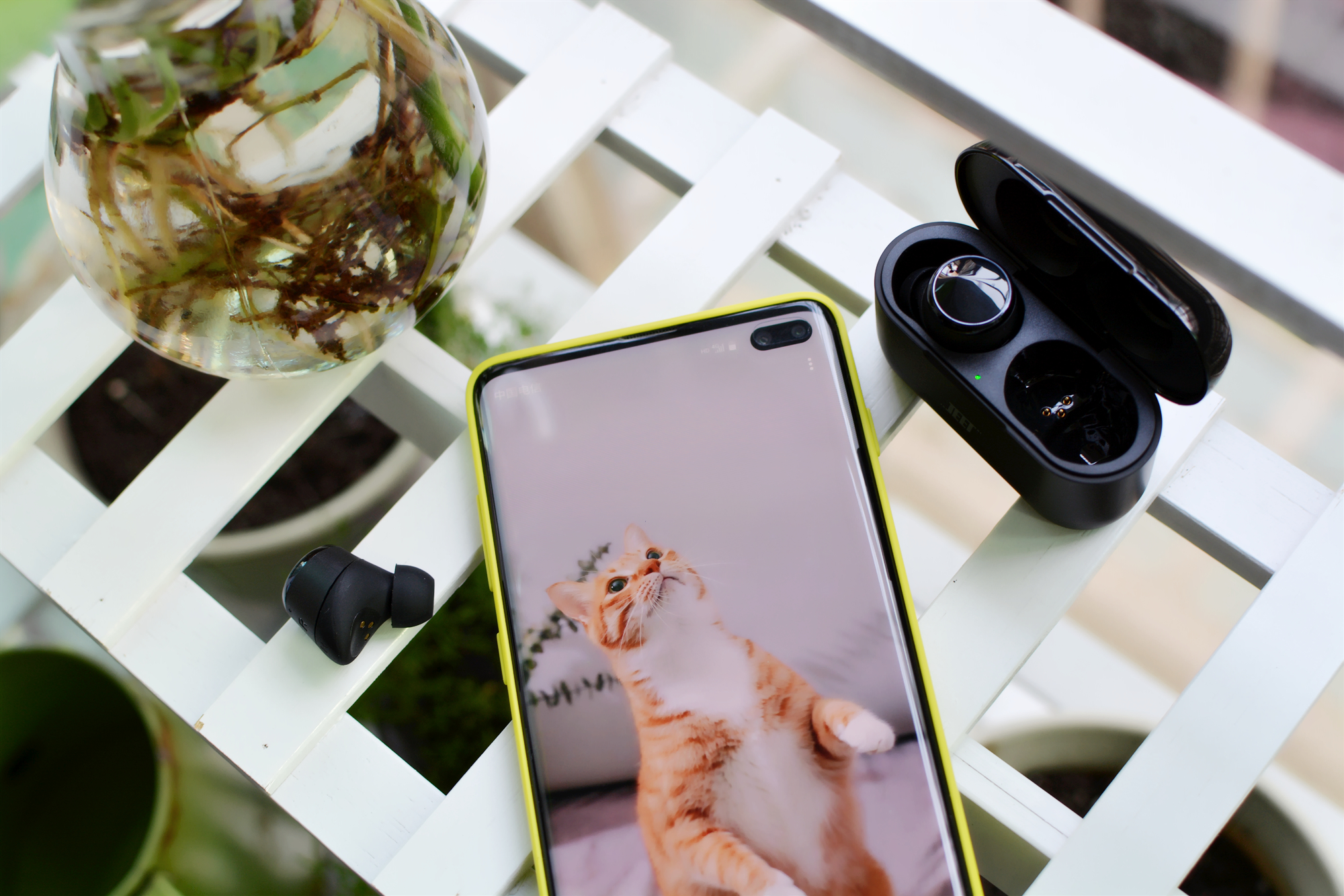 全频HIFI动铁单元，JEET Air Plus真无线蓝牙耳机带你玩转音乐