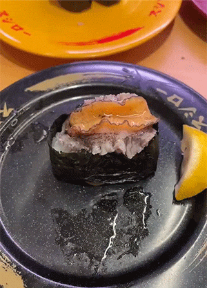 精彩动态图：这个鲍鱼寿司过于新鲜…-搞笑gif-力太大