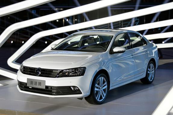 15万元还纠结啥朗逸速腾哦直接上帕萨特啊