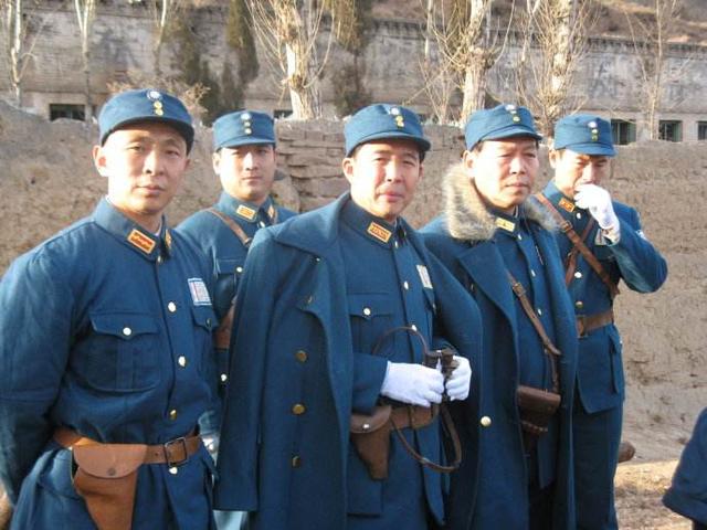 平型关大战担负阻击任务却擅自撤离的是哪支部队