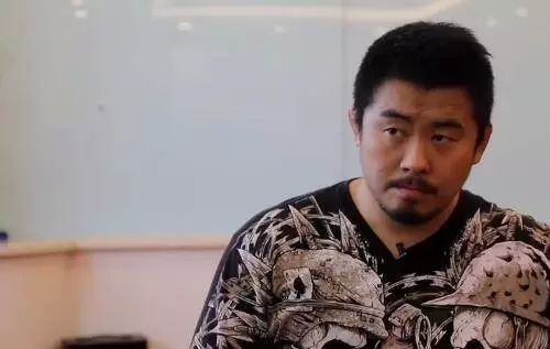 武林高手们阴死了徐晓冬后，却被这个叫阿米尔汗的印度男人啪啪打脸...