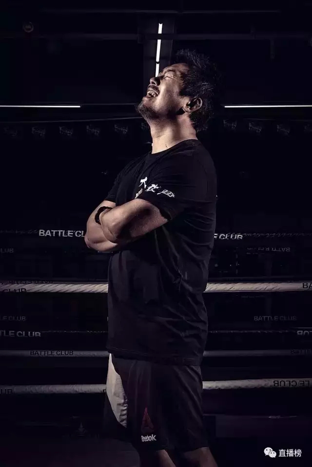 武林高手们阴死了徐晓冬后，却被这个叫阿米尔汗的印度男人啪啪打脸...
