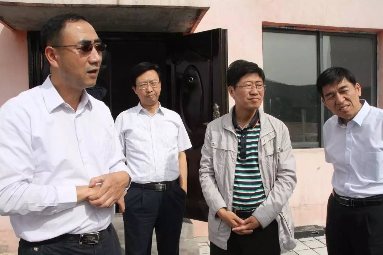 市委常委,副市长张旭波,县委副