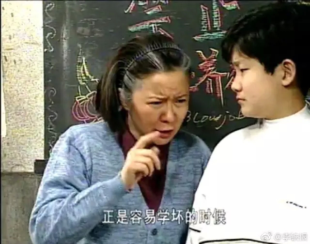 原来我们小时候看的都是R级动画片...